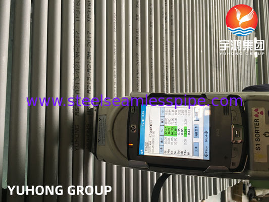 أنبوب فولاذ مقاوم للصدأ غير ملحوم مسحوب على البارد ASTM A213 TP316L لتطبيقات المبادلات الحرارية والغلايات
