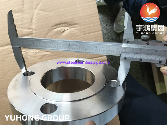 ASME A182 F304/f304L/F316 / F316L Brida de Acero زلق غير مضاد للصدأ على اللفافة لحام رقبة اللفافة RF FF