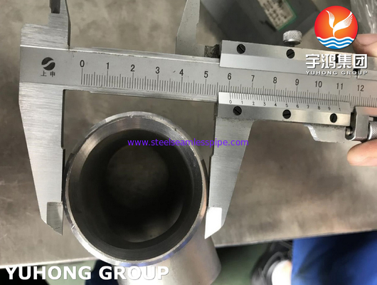 مواسير فولاذية مزدوجة الأنبوب متساوي الإنطلاق ASTM A815 S31803 B16.9 مبادل حراري لزيت الغاز