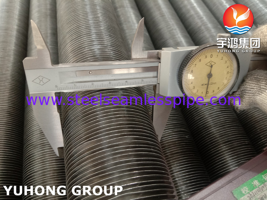 أنبوب أساسي مضمن من النوع G ASME SB163 Monel 400/UNS N04400 مع أنابيب الألومنيوم