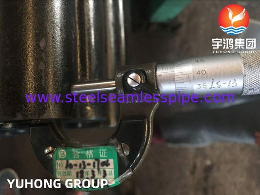 أنابيب بلا خيوط من الفولاذ اللاصق ASTM AA213 ASME SA213 T5 T9 T11 T12 T22 الحد الأدنى لسمك الجدار