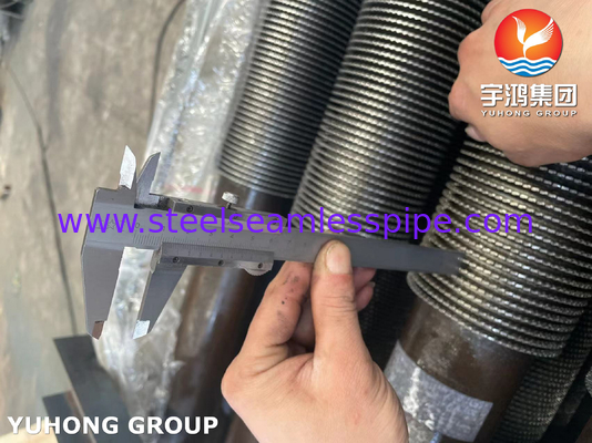 ASTM A335 Gr. P9 أنابيب الفولاذ المسبوب مع 11Cr الزعانف ، أنابيب الزعانف المتسلسلة لفرن النار
