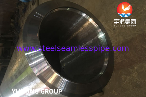 ASTM A335 / ASME SA335 P9 سبيكة الفولاذ أنبوب بلا مسام رسومات سوداء نهاية محفوفة