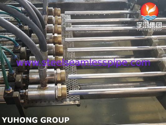 ASTM A249 / ASME SA249 TP304 الأنبوب المطاوئ من الفولاذ المقاوم للصدأ ، مشع ، نهاية سهلة