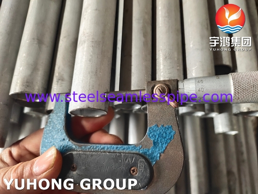 ASTM A789 UNS S31803 أنبوب مزدوج من الفولاذ المقاوم للصدأ بدون طبقات لمصانع المعالجة الكيميائية
