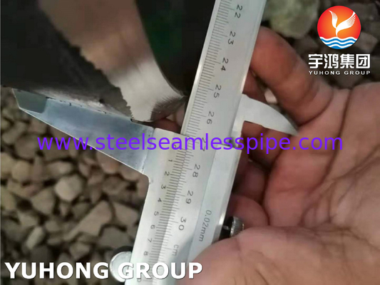 ASME SA335 P11 أنابيب بلا خيوط من الفولاذ المقاوم للفيريت API661
