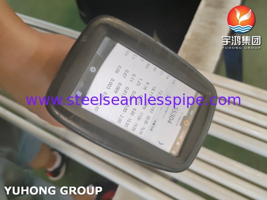 أنبوب بلا خيوط من الفولاذ المقاوم للصدأ ASME SA213 TP304 1.4301 19.05 X 1.65 X الطول لمبادل الحرارة