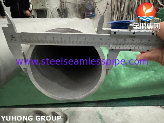 EN 10216-5 1.4462 / UNS S32205 SAF مزدوج 2205 أنابيب بلا خيوط من الفولاذ المقاوم للصدأ