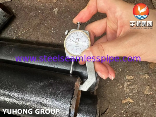 P9 أنابيب بلا خيوط من الفولاذ اللاصق ASTM A335 لتحسين سخان الخام