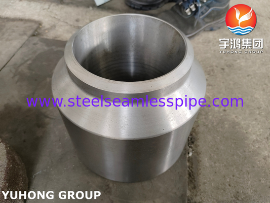 ASME SA105N قطعة حاويات الضغط ذات الفوهات المُعززة ذاتياً من الفولاذ الكربوني