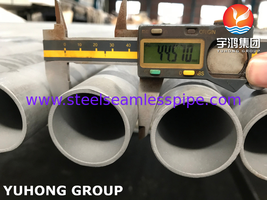 أنبوب ASTM A268 TP430Ti بدون خيوط للبيئات الكيميائية القاسية