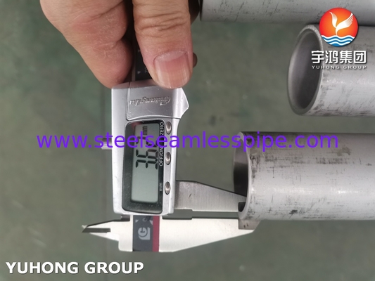 N08811 سبيكة 800H أنابيب مساوية ASTM B407 أنابيب بلا خلط للبتروكيماويات