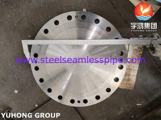 ASME SA336 F11 Cl2 غطاء القناة المسامير الكبيرة لمفاعل هيدروجينية البتروكيماويات