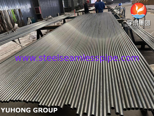 ASTM A268 TP405 أنابيب بلا خيوط من الفولاذ المقاوم للصدأ الفيرريتي والمارتنسيتي لمعدات المعالجة الحرارية