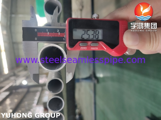 أنابيب مصفحة من الفولاذ المقاوم للصدأ ASTM A249 TP316Ti ، البتروكيماويات ، مبادلات الحرارة النفط والغاز