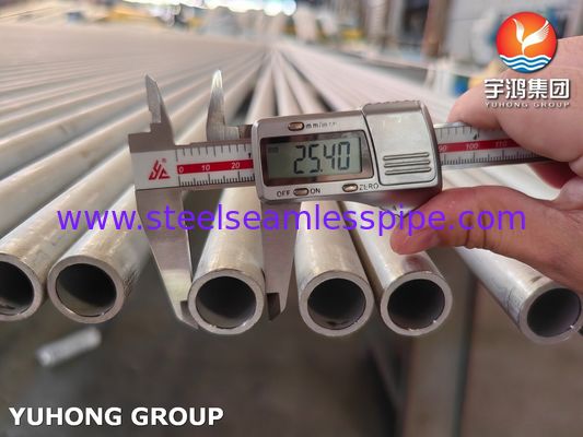 ASME SA213 TP304 أنابيب بلا خيوط من الفولاذ المقاوم للصدأ للغلادة