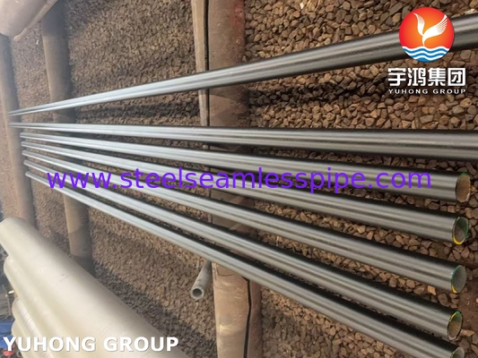 ASTM A335 / ASME SA335 P9 سبيكة الفولاذ أنبوب بلا مسام رسومات سوداء نهاية محفوفة