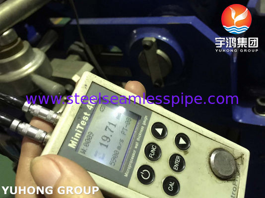 الغطاء API 5L X65 أنبوب بلا خيوط من الفولاذ الكربوني مغطى بالإنكونيل 625