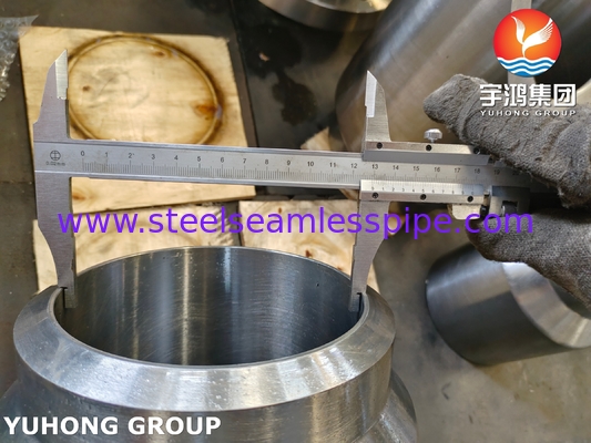 ASTM A350 LF1 LF2 LF3 LF5 فوهات تثبيت ذاتية مزورة لأوعية الضغط