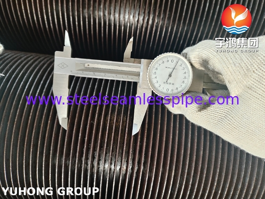 أنبوب مضلع حلزوني من الفولاذ الكربوني A106 GR.B لإعادة التسخين والموفر