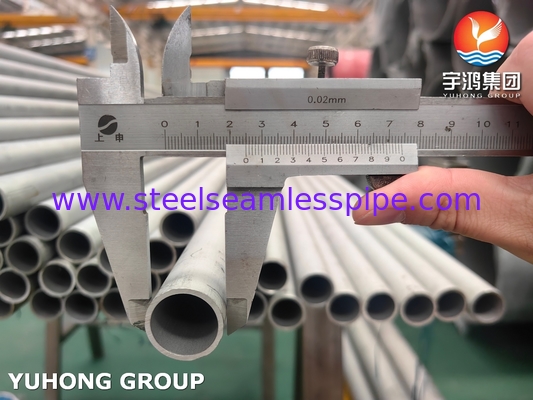 أنبوب سلس من الفولاذ المقاوم للصدأ ASTM A213 TP304 لمبادل الحرارة والمرجل