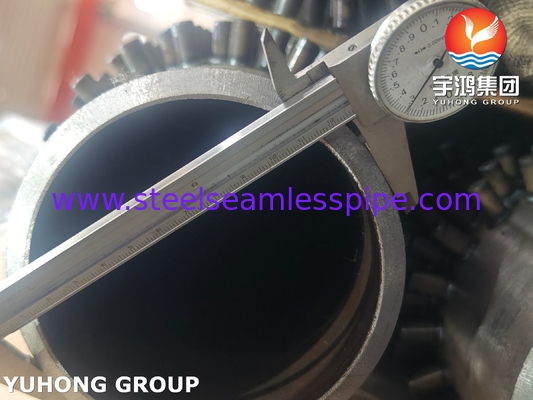 أنبوب مُزود بزعانف فولاذ سبيكي ASTM A335 Gr P5 لفرن تسخين المصفاة