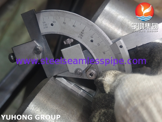 أنبوب مُزود بزعانف فولاذ سبيكي ASTM A335 Gr P5 لفرن تسخين المصفاة