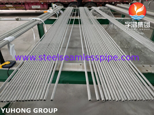 ASTM A312 UNS S30815 أنابيب الفولاذ السلسة عالية درجة الحرارة والأكسدة المقاومة لتطبيقات المبادل الحراري والفرن