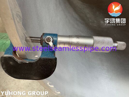 أنابيب فولاذية غير ملحومة من الفولاذ المقاوم للصدأ ASTM A312 TP316L للنفط والغاز والبتروكيماويات والمصافي