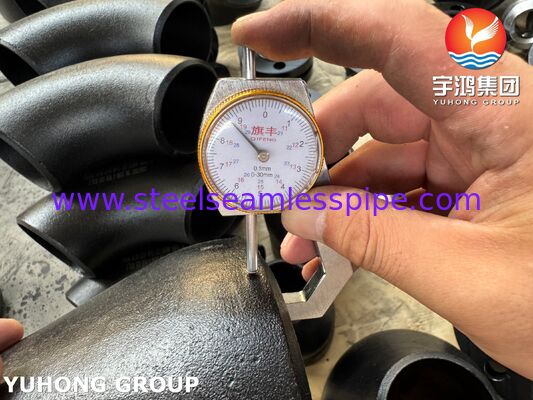 الحدّاد المركزي ASTM A234 WP11 CL2 سبائك الصلب Buttweld تصل إلى 64 "