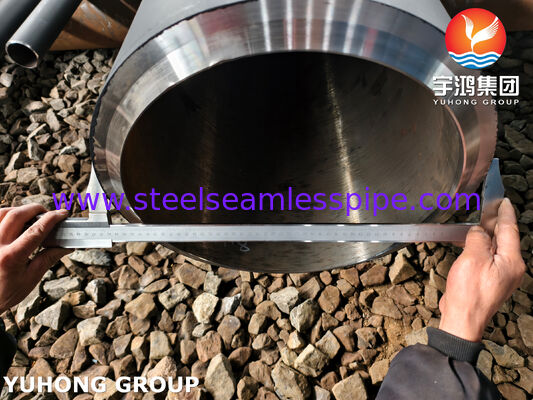ASTM A335 / ASME SA335 P11 الأنابيب الفولاذية السبيكة للأنظمة الأنابيب مع درجة حرارة عالية وضغط مرتفع ووسائل تآكل