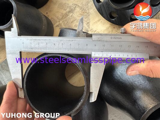 ASTM A234 WP11 CL2 سبيكة الفولاذ متساوية Tee CrMo سبيكة الفولاذ Buttweld أنابيب التركيب B16.9