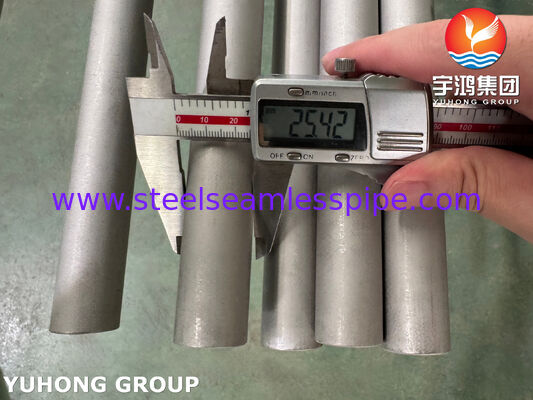 ASME SB163 N08825 أنبوب سبائك النيكل غير الملحوم للمبادل الحراري