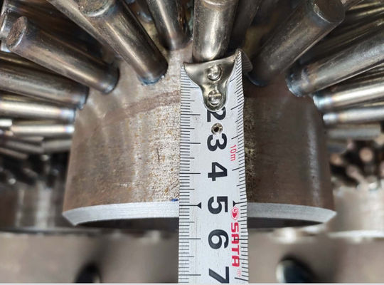 ASTM A335 P5/ P9/ P11/P22 أنابيب ذات أجنحة/ أنابيب مغلفة، فولاذ الكربون/فولاذ سبائك، فرن