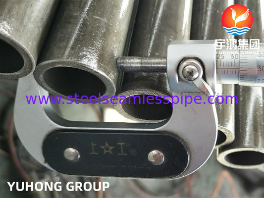 SA210 Gr.A1 الغلاية الفولاذية المتوسطة الكربونية بدون خيوط وأنابيب التسخين الفائق ، والسحب البارد والتعليمية