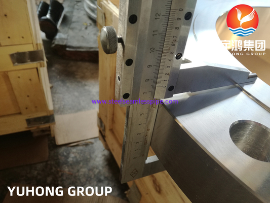 ASTM A182 F304 F304L الشفاه الصلب مزورة FF / RF ونوع الوجه RT