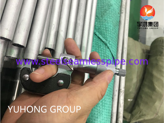 ASTM B622 Hastelloy C276 أنبوب بلا خيوط من سبيكة النيكل لمقاومة الأكسدة والتآكل مع نقطة انصهار عالية