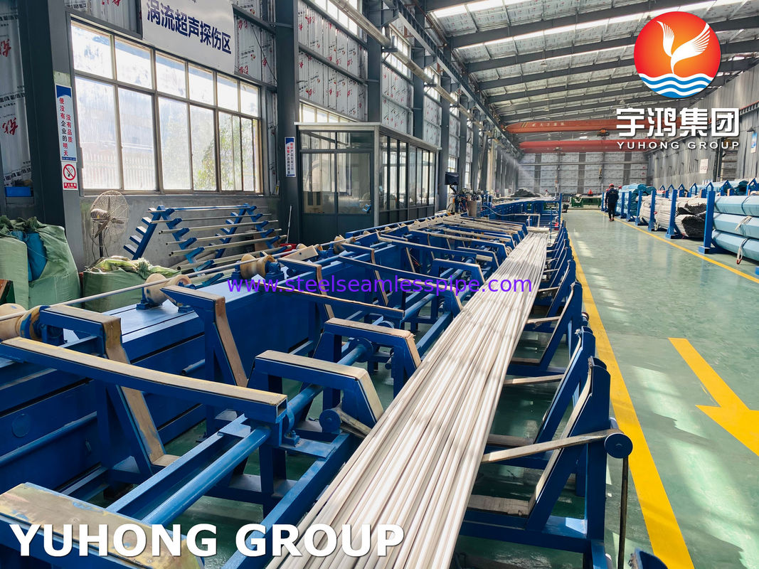 ASTM A213 TP316L أنبوب بلا مسام من الفولاذ المقاوم للصدأ مع مقاومة عالية للتآكل لمبادل الحرارة ET HT