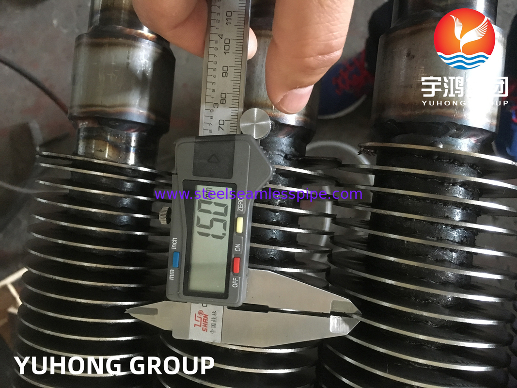 ​​أنبوب HFW ذو الزعانف: أنبوب أساسي ASTM A213 + زعانف HFW من الفولاذ المقاوم للصدأ AISI 410 (11Cr) لمسخن غاز المداخن H₂S