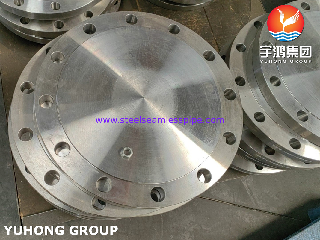 ASME B16.5 ASTM A105 / A105N فلنج عمياء من الفولاذ الكربوني فلنج BLRF مزور