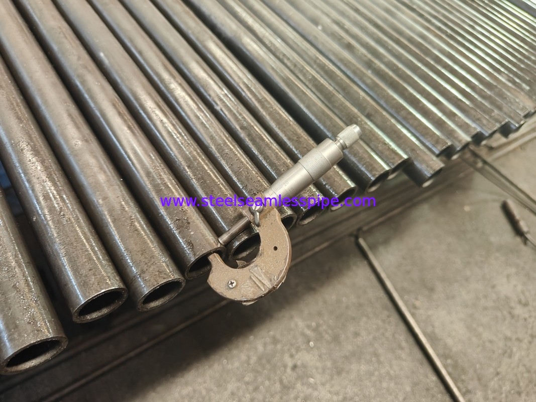 EN10216-2 16Mo3 TC2 10CrMo9-10 TC2 أنابيب الفولاذ السبيكة من سبيكة للأنابيب المائية للماء
