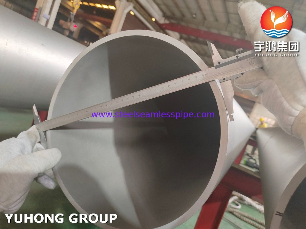 أنابيب فولاذية غير ملحومة من الفولاذ المقاوم للصدأ ASTM A312 TP316L لتطبيقات النفط والغاز والبتروكيماويات والمصافي
