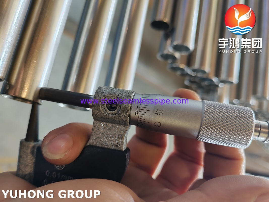 ASTM A269 TP316L أنبوب بلا مسام من الفولاذ المقاوم للصدأ ، مطليء بشكل ساطع للغلادة ، تطبيق المبادل الحراري