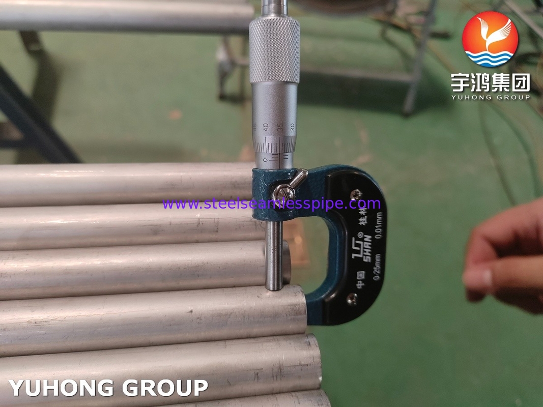 ASME SA789 / ASTM A789 S32750 أنبوب فولاذي مزدوج بلا خيوط لمبادل الحرارة ، تطبيق كيميائي