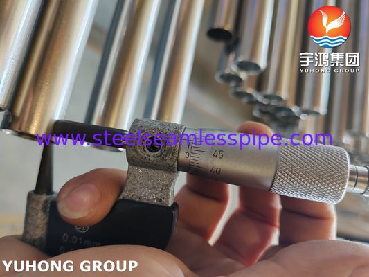 ASTM A269 TP316L أنبوب بلا مسام من الفولاذ المقاوم للصدأ مضخم واضح لتطبيق مبادلة الحرارة في المرجل