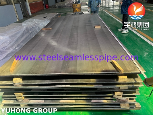 لوح مكسو بالمتفجرات ASME SA516 Gr.70 فولاذ كربوني كسوة ASME SB127 Monel 400