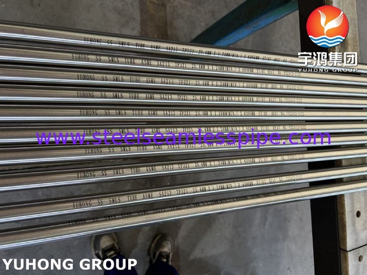 ASME SA213 TP321 أنابيب من الفولاذ المقاوم للصدأ غير الملحومة على شكل حرف U لمجموعات المبادلات الحرارية