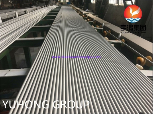 ASME SA213 TP304 أنبوب صلب لا يصدأ غير لامع تم حله لمبادل حراري وغلاية